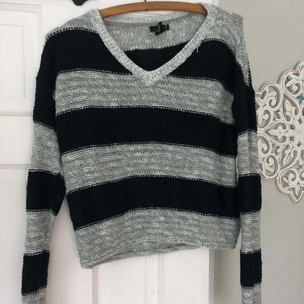 Forever 21 sweater
